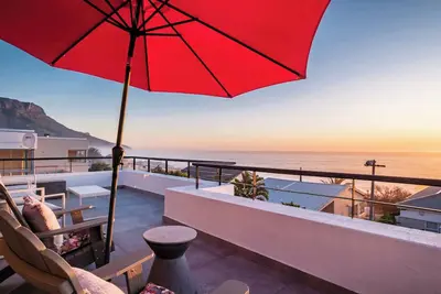Image de Stylish Home with Pool and Views Jumeirah Blue
