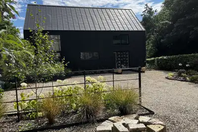 Image de new barn, next to stream, 2 min walk to the beach