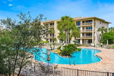 Image de Gorgeous Views! ~ Remodeled Unit! ~ Free Beach Setup! ~ High Pointe Resort!