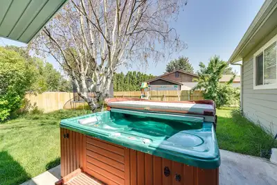 Image de Lovely Twin Falls Home w/ Private Hot Tub!