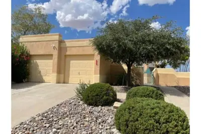 Image de Cozy 2 bedroom home in the heart of Picacho Hill