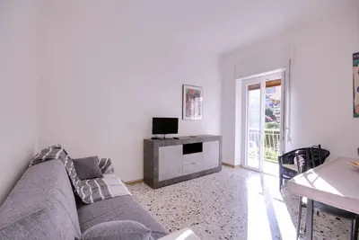 Image de Laura F (2 camere) - Deux Chambres Appartement, Couchages 5