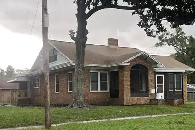 Image de Daisy's Spacious 4/2. 5 cozy home