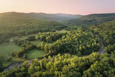 Image de Creek Cottage, in the Ozarks!