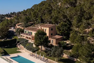 Image de Quiet Country Getaway. Spectacular views. Close to the coast
