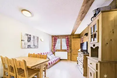 Image de Appartement agréable centre station avec Wifi gratuit