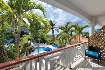 Image de Queen Angel Condo with Pool and Ocean View