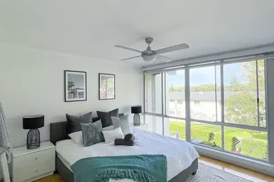 Image de Fingal Bay Townhouse - walk across the road onto Fingal Beach