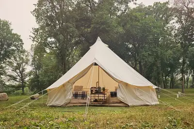 Image de Glamp Tent at Historic estate Big Rock Creek