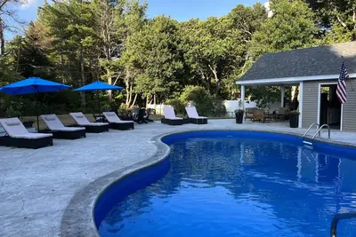 Image de Open, Comfy and Fun. Next to park, close to town. Hike, bike or swim