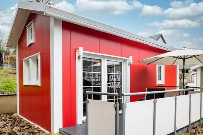 Image de Tiny Haus Westerwald 16 Red by Interhome