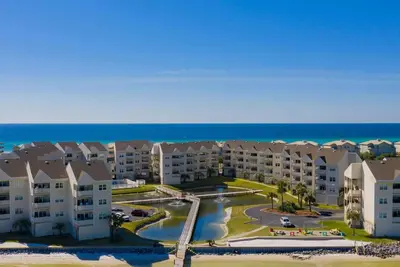 Image de Baywatch by Southern Vacation Rentals