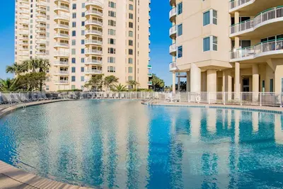 Image de Beach Colony East by Southern Vacation Rentals