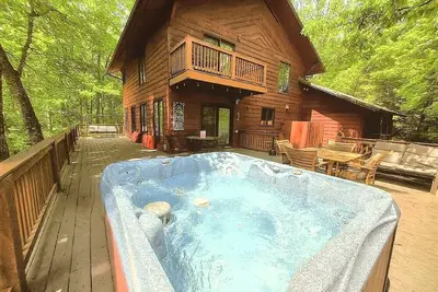 Image de Free Tickets! 4BR4Bath-HotTub, GameRoom-Fire Pit! Between PigeonForge&Gatlinburg