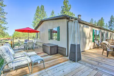 Image de Cozy Chiloquin Retreat < 30 Mi to Crater Lake!