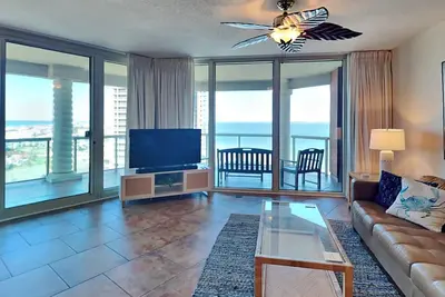 Image de Portofino Island Resort #2 by Southern Vacation Rentals