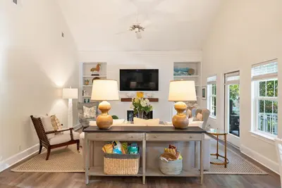 Image de Tranquil Southern Charm with Everything at your fingertips