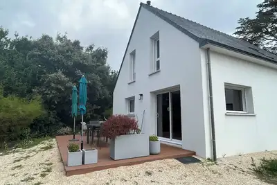 Image de Maison Tamaris. avec jardin et clos