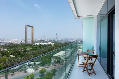 Image de Serene 1br Unit in Dubai MarinaSuperb 1br apartment overlooking Zabeel Park and Dubai Frame
