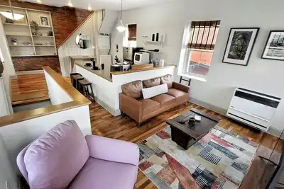 Image de Loft Apartment in Heart of Yuengling Downtown!