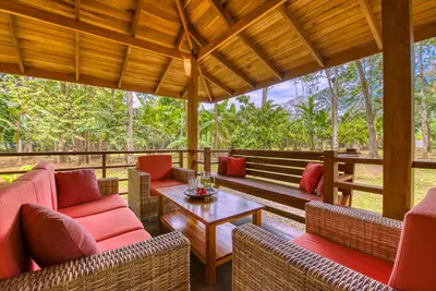 Image de 5 Minutes' Walk to Beach - Garden - Veranda - Kitchen - Wlan – Familyfriendly