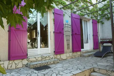 Image de Charmante maison avec jardins quartier résidentiel