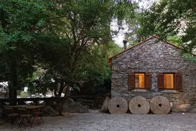 Image de Restored mill located in Fragas de S. SimĂŁo - FigueirĂł dos Vinhos