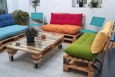 Image de Agréable et confortable petite maison avec patio