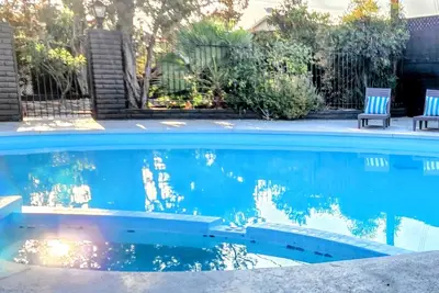 Image de Orange Colonial Disney Pool /Hot Tub & Lit Backyard