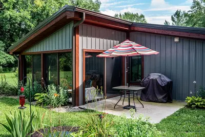 Image de 2br, 1ba Barnhouse