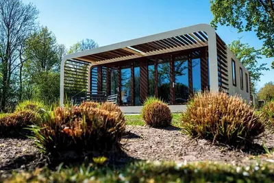 Chalet with 2 bedrooms, a bed box and a terrace