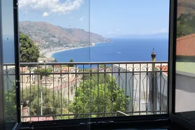Image de Sunny Sicilian Modern Apartment with Sea Views