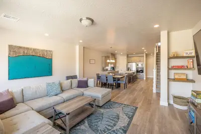 Image de A Green Escape at The Ledges Golf Club ***Pet Friendly & Amenities Included!