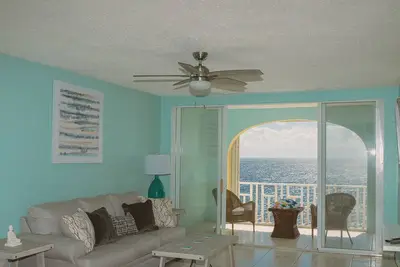 Image de Stunning Caribbean Sea View, Ocean Front, Spacious