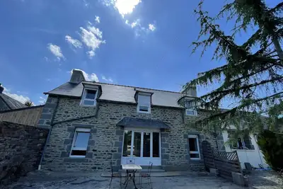 Image de Maison entière à louer, havre de paix en plein coeur historique du Faou