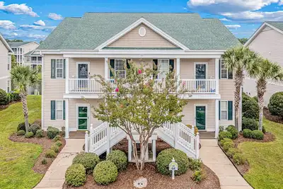 Image de Pond-front condo near beach with balcony, pool, & hot tub - snowbird-friendly