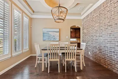 Image de Tch - 4br\/2ba Home in Allen - F