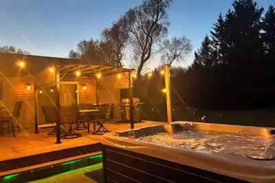 Image de Spacious Property, Hot Tub, Sleeps up to 9, Ev Charger\n