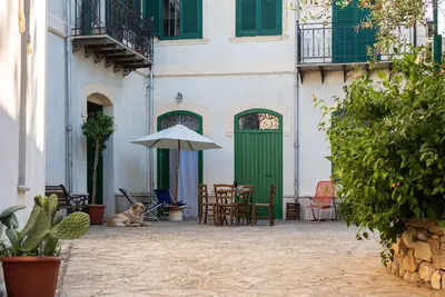 Image de Maison de vacances Casina ai Fraginesi avec vue sur les montagnes, jardin partagé et Wi-Fi.