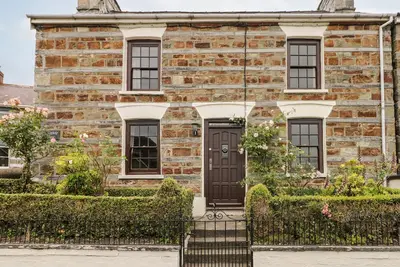 Image de Penywhelp House, pet friendly, with open fire in St Dogmaels