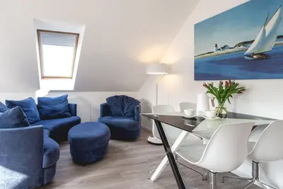 Image de Haus 5 Elemente- Fewo Wasser mit Terrasse und Bio-Kamin - Fewo Wasser mit Terrasse und Bio-Kamin