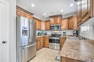 Image de Family-Friendly Cedar City Home ~ 3 Mi to Suu