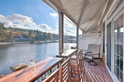 Image de Lakeside Oasis w/ Boat Slip on Alton Bay!