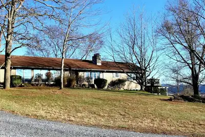 Image de Water Trough Hill - Views of Lexington