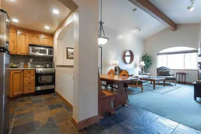 Image de 4-Star Zermatt Resort 2b2b Villa Only 15 Mins to Park City and Deer Valley!