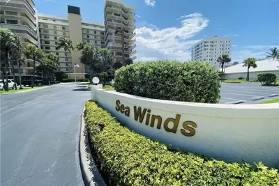 Image de Beach Condo