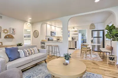 Image de Contemporary Boise House w/ Large Backyard!