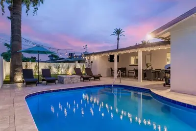 Image de Desert Sands|Heated Pool|Firepit|Old Town|Putt Grn.