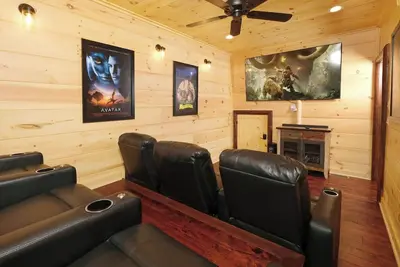 Image de Quittin Time - Hot Tub, Game Room & Home Theater