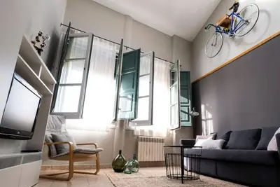 Image de Duplex Home & Bike - Location de vacances à Gérone | Bravissimo